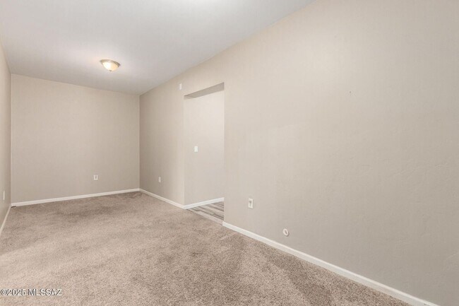 Building Photo - Charming 3bed/2 bath home located in the heart of Tucson, just minutes from the University of Ari...