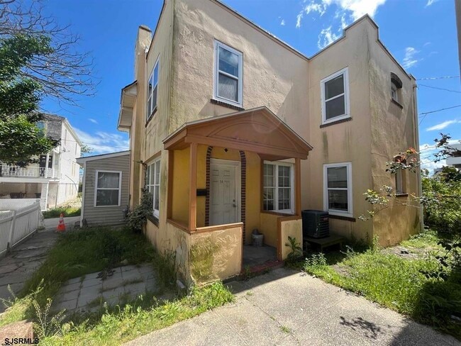Primary Photo - 14 Belle Haven Ct