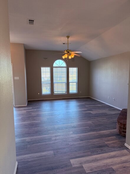 Building Photo - 1206 Rye Glen Dr