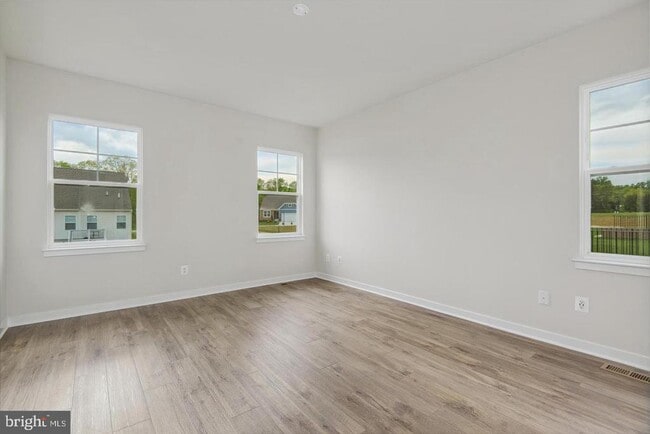 Building Photo - 955 Barksdale Dr