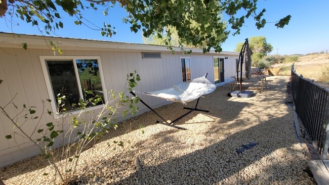 Building Photo - 43371 Cottonwood Rd