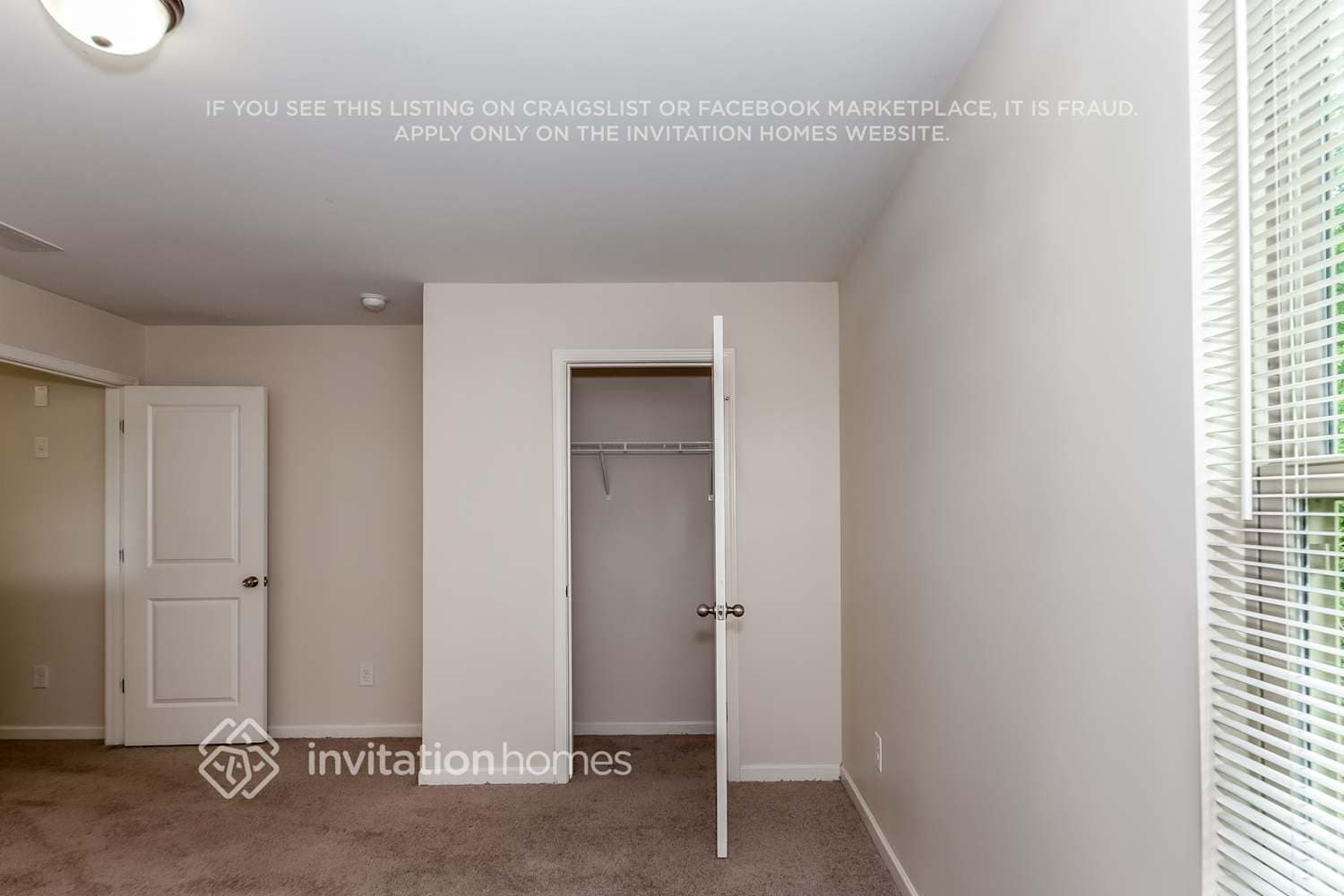 Building Photo - 4071 Oak Field Dr