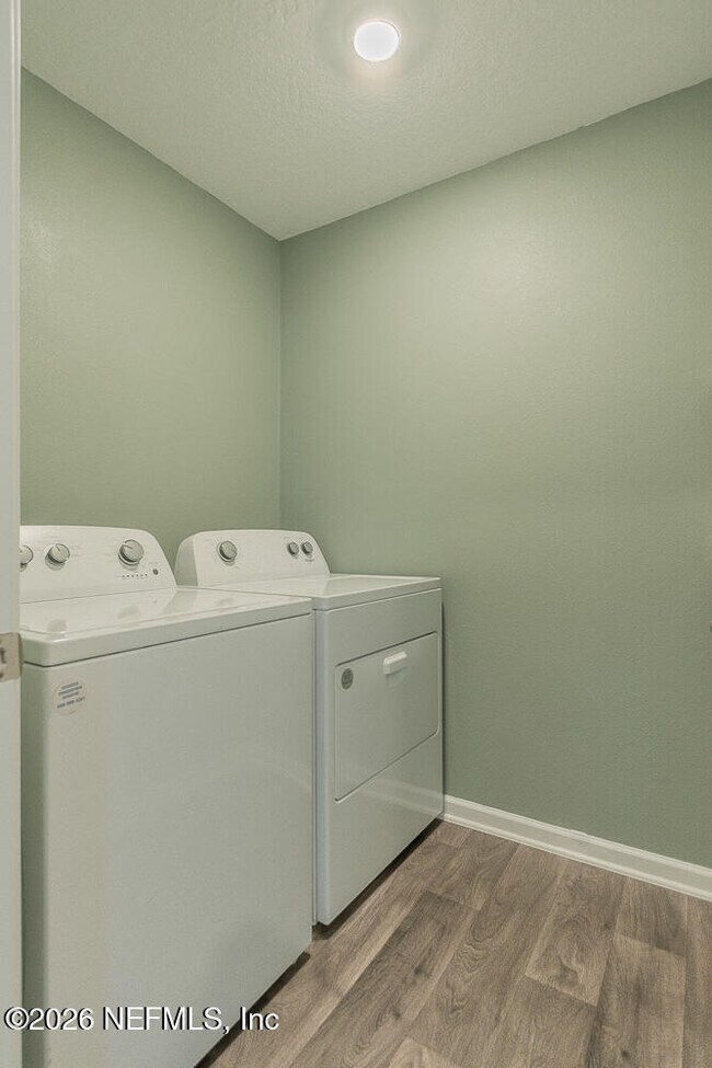 Building Photo - 2288 Setting Sun Wy