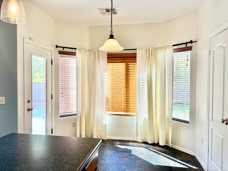 Building Photo - 8392 S Egyptian Dr