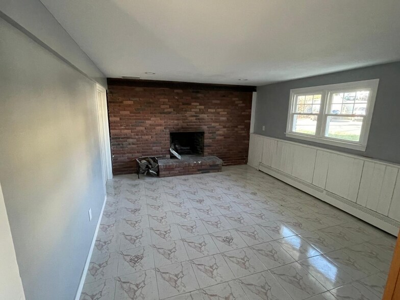 Building Photo - 3 Scenic View Terrace