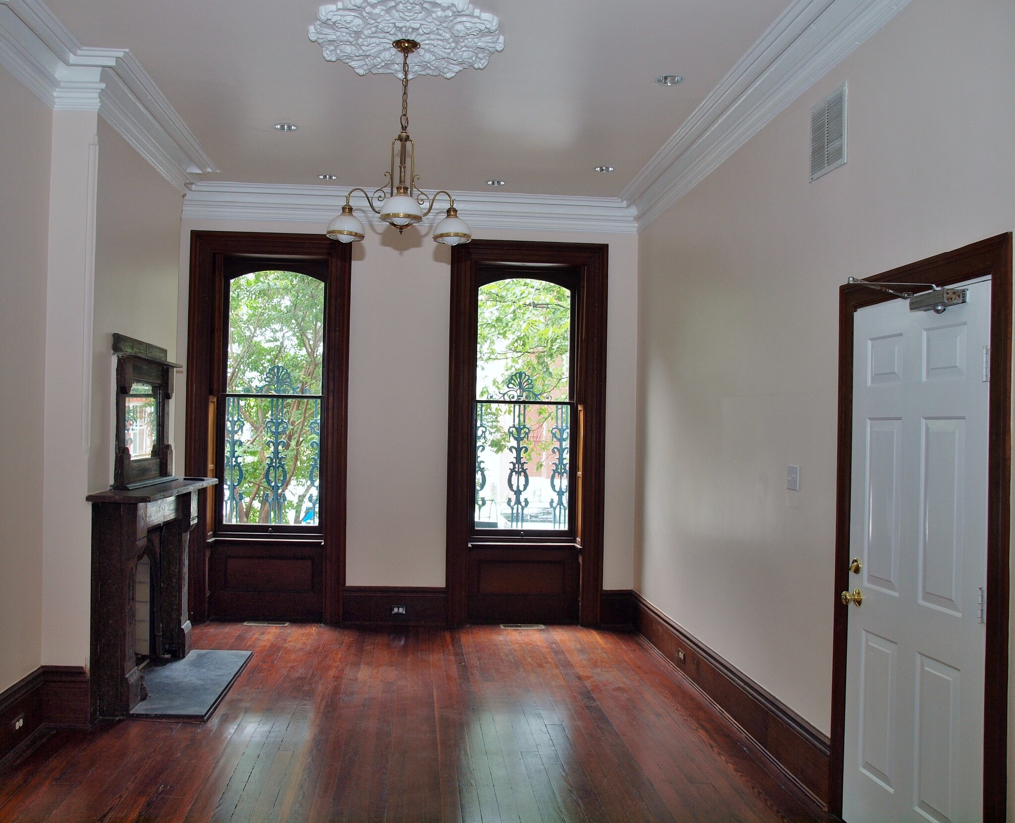 Building Photo - 301 M St NW