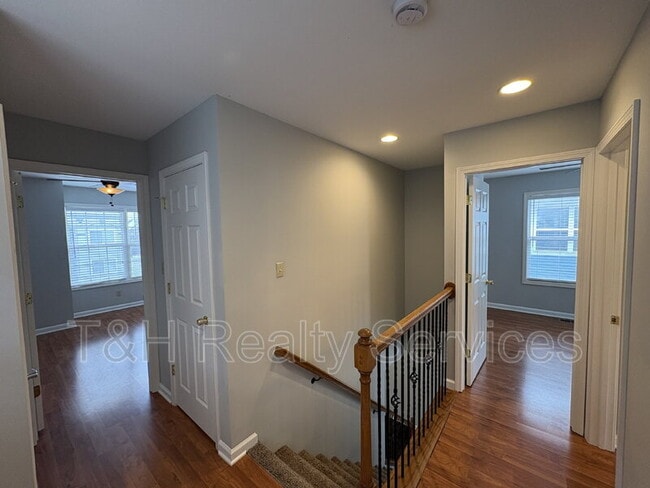 Building Photo - 2030 N College Ave