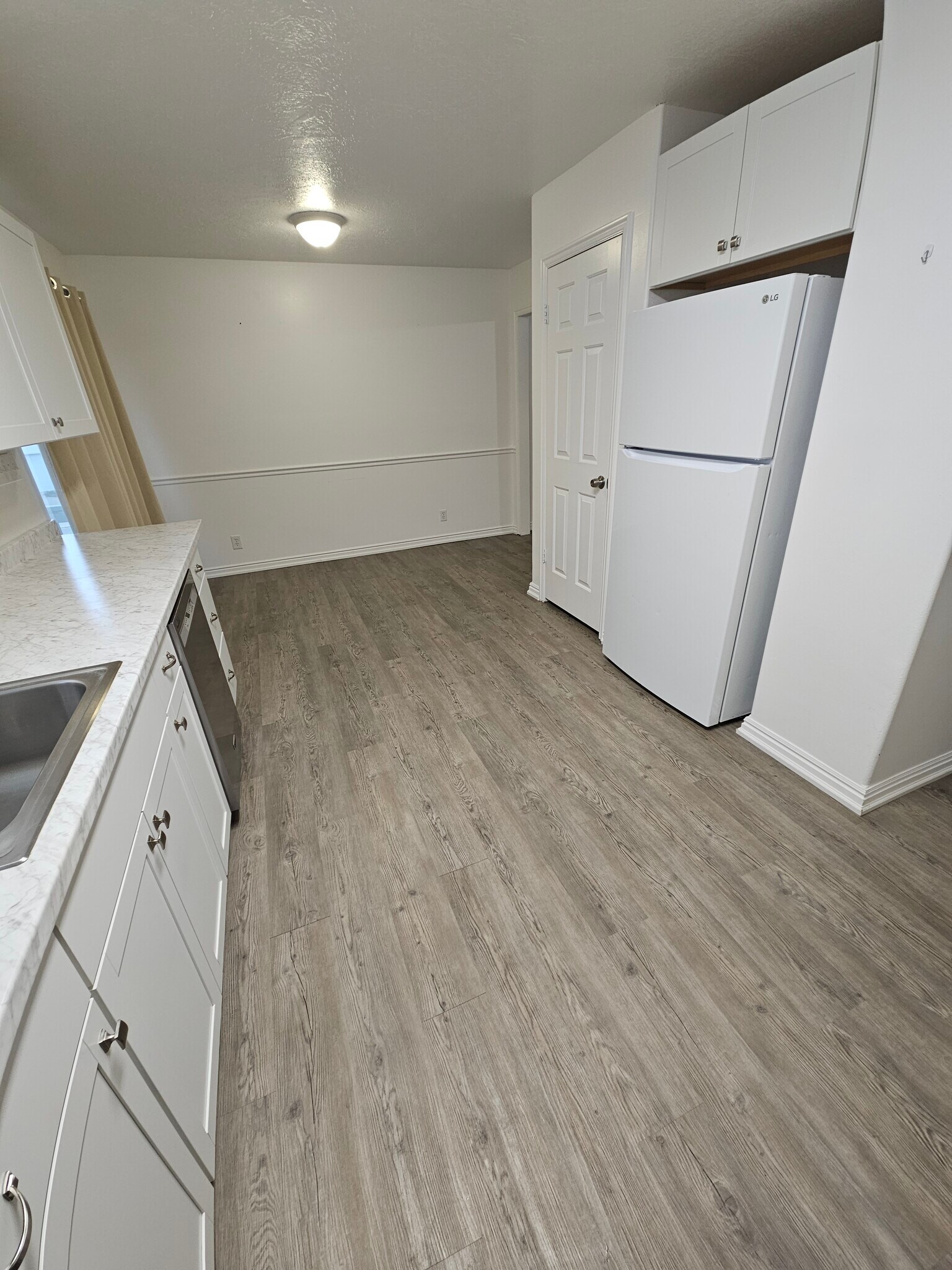 Building Photo - 1442 W 730 S