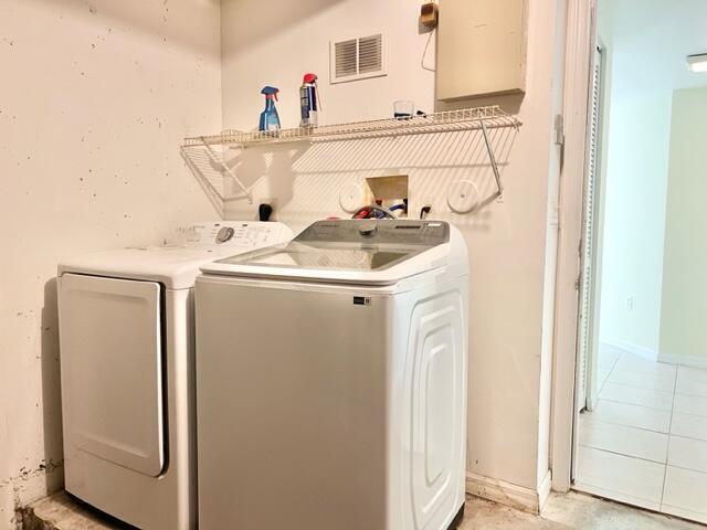 Building Photo - 800 Crestwood Ct S