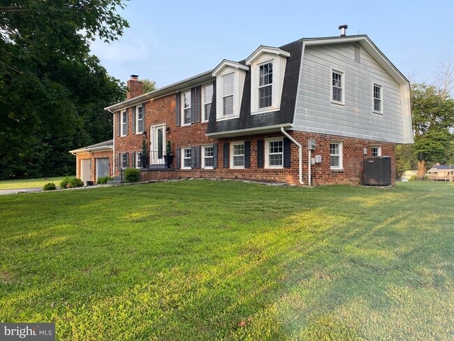 Primary Photo - 37715 Apache Rd