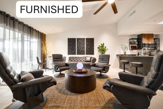 Primary Photo - Golfside Villa