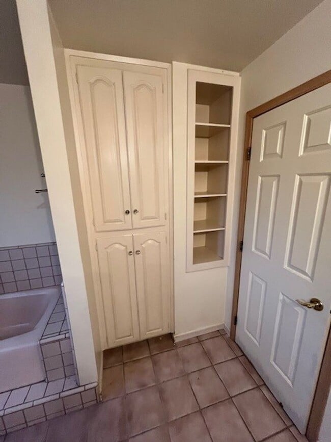 Building Photo - Coming Soon!