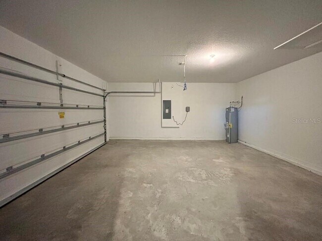 Building Photo - 4952 Kaia Ave