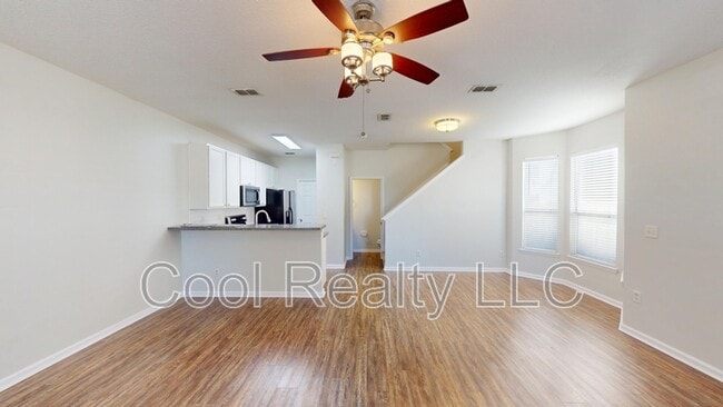 Building Photo - 448 Sherwood Oaks Dr