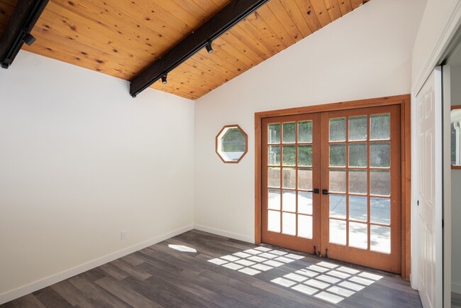 Building Photo - 3658 Lawnwood Ct