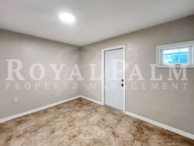 Building Photo - Coastal Comfort Meets Everyday Living – 1BR Home in Bokeelia – 1 Month Free on Unit 3!