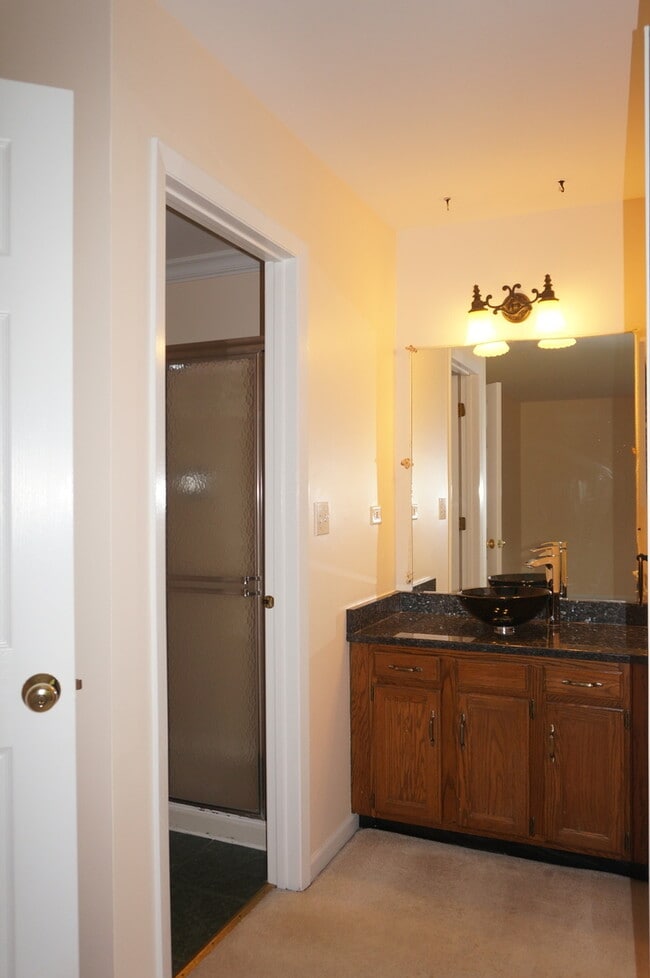 Building Photo - 773 Cardinal Ln