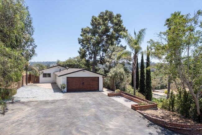 Primary Photo - 4113 Sweetwater Rd