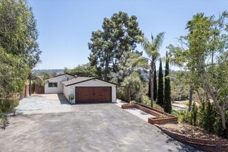 Building Photo - 4113 Sweetwater Rd