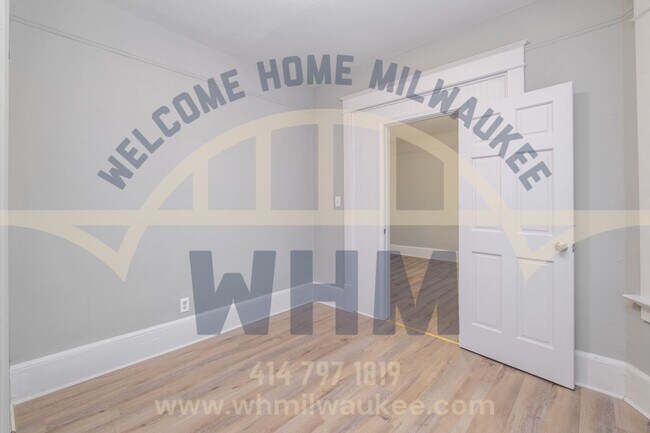 Building Photo - PRICE DROP! Welcome Home to this Charming ...