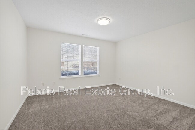 Building Photo - 439 Venus Dr