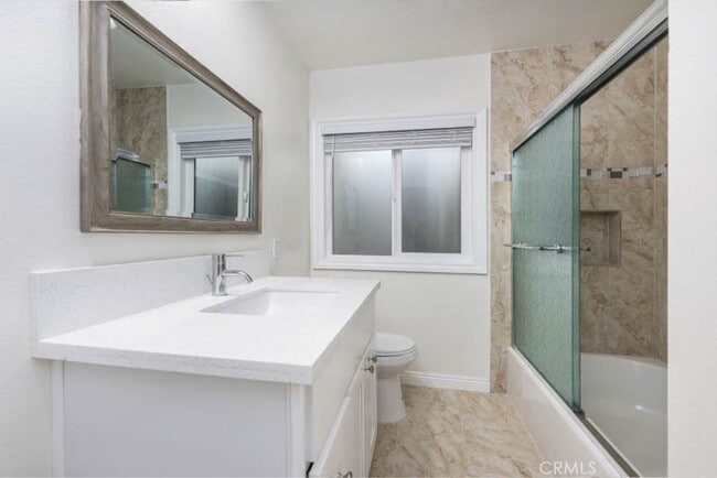 Building Photo - 506 San Luis Rey Rd
