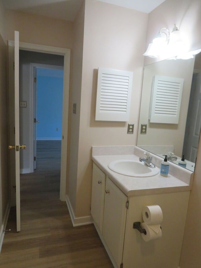 Building Photo - Petersburg Virginia