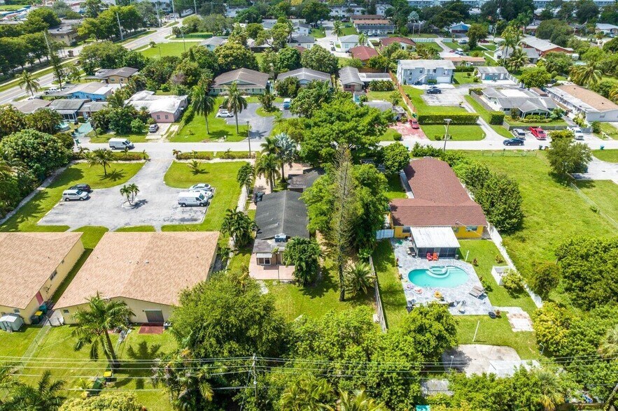 aerial or drone view - 4216 SW 51st St