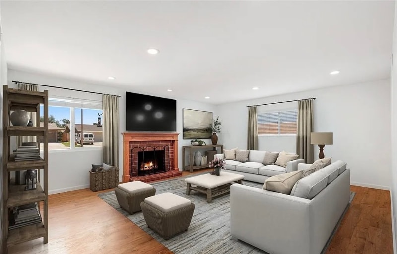 Building Photo - 2205 E Quincy Ave