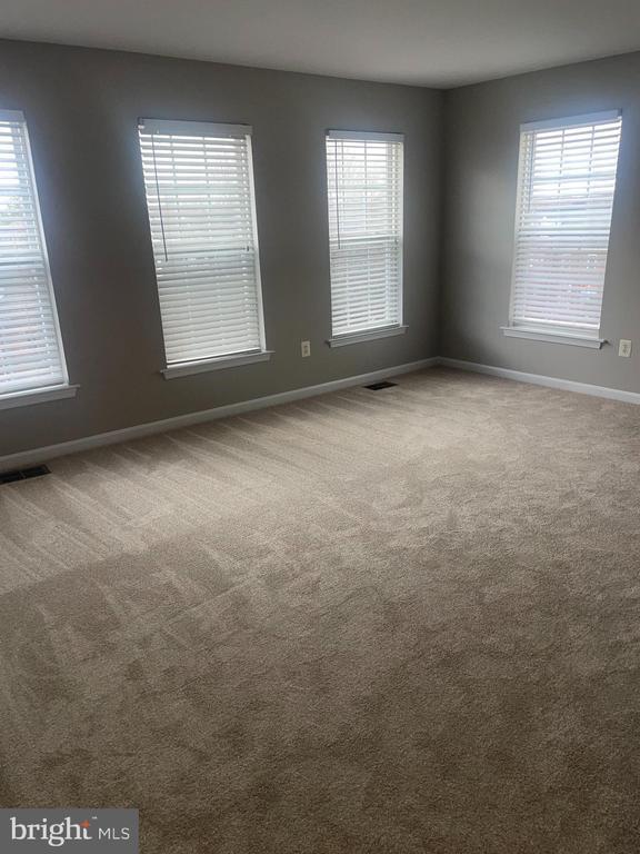 Building Photo - 1811b Wheyfield Dr