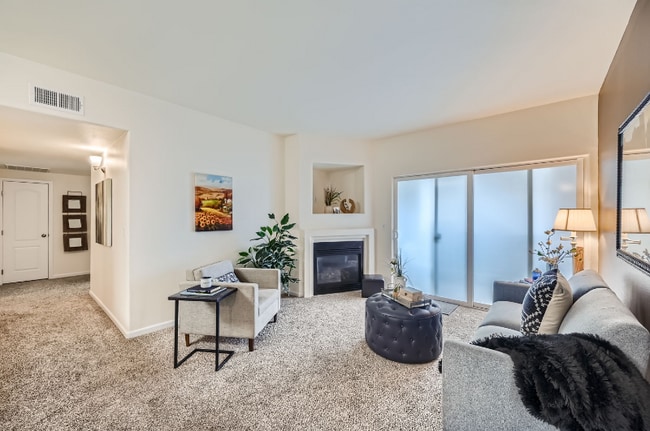 Building Photo - 1116 Opal St