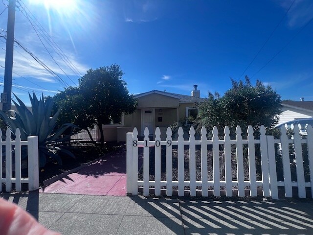 Building Photo - 8109 Ney Ave