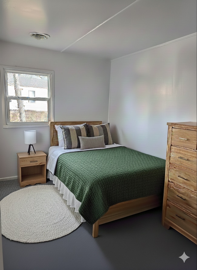 Bedroom 2 Decorated - 3824 N Dayton Ave