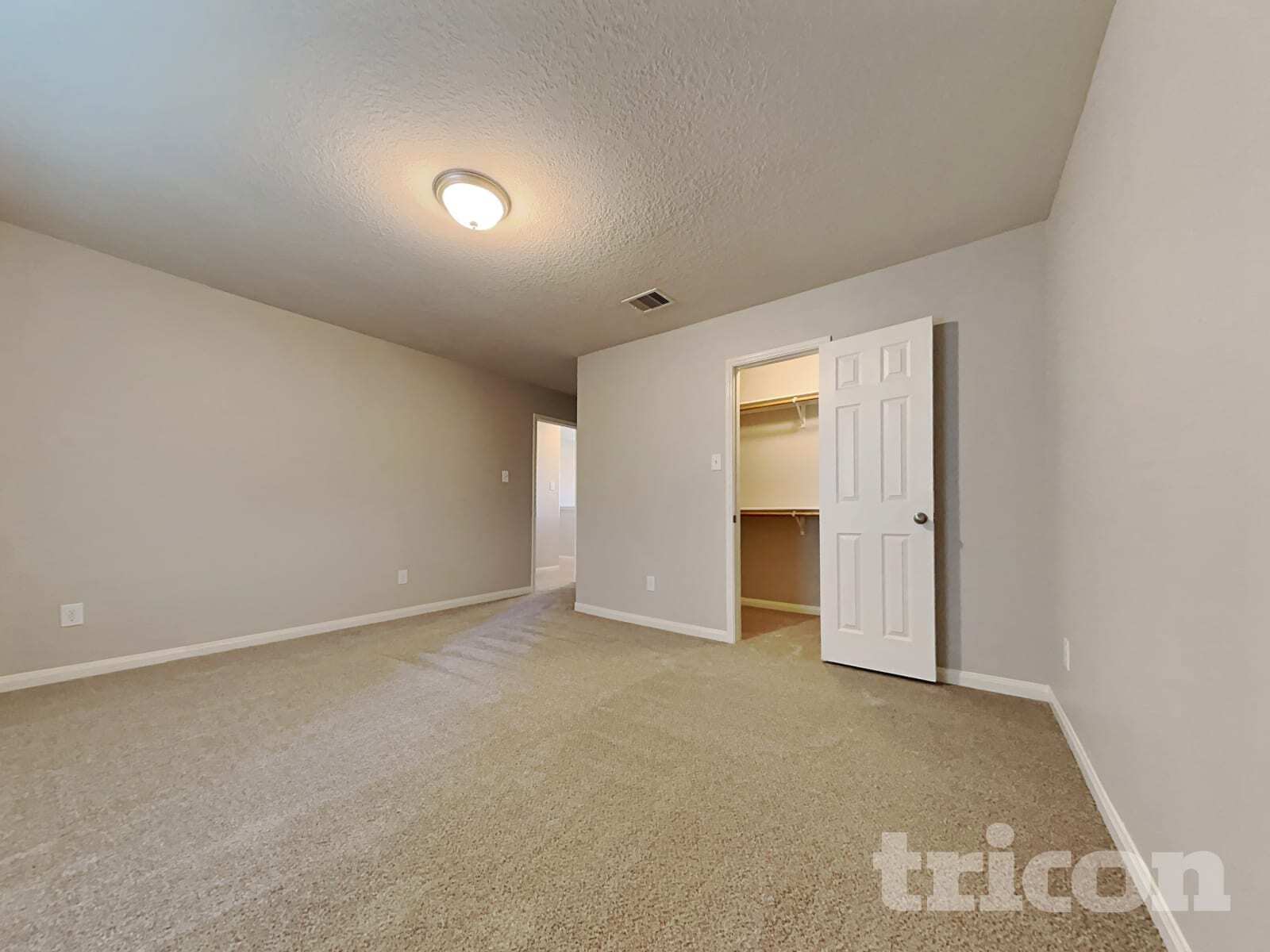Building Photo - 30906 Sweetwater Cir