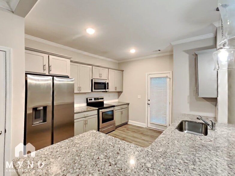 Building Photo - 7734 Fawn Cir