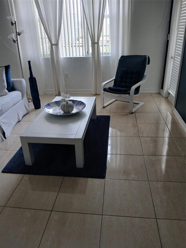 Building Photo - 1893 S Ocean Dr