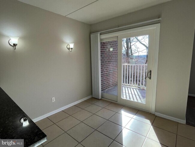 Building Photo - 1316 West Chester Pike