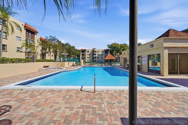 Building Photo - 10401 W Broward Blvd