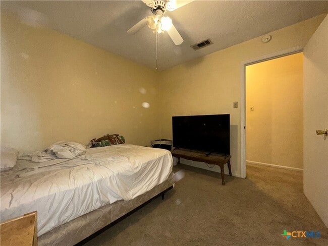 Building Photo - 1810 Gautier Ave