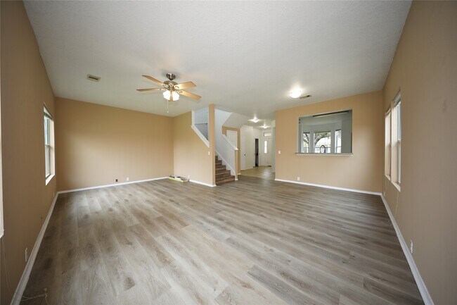 Building Photo - 18851 Sandelford Dr