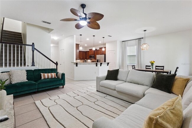 Building Photo - 1356 Scarlet Oak Loop