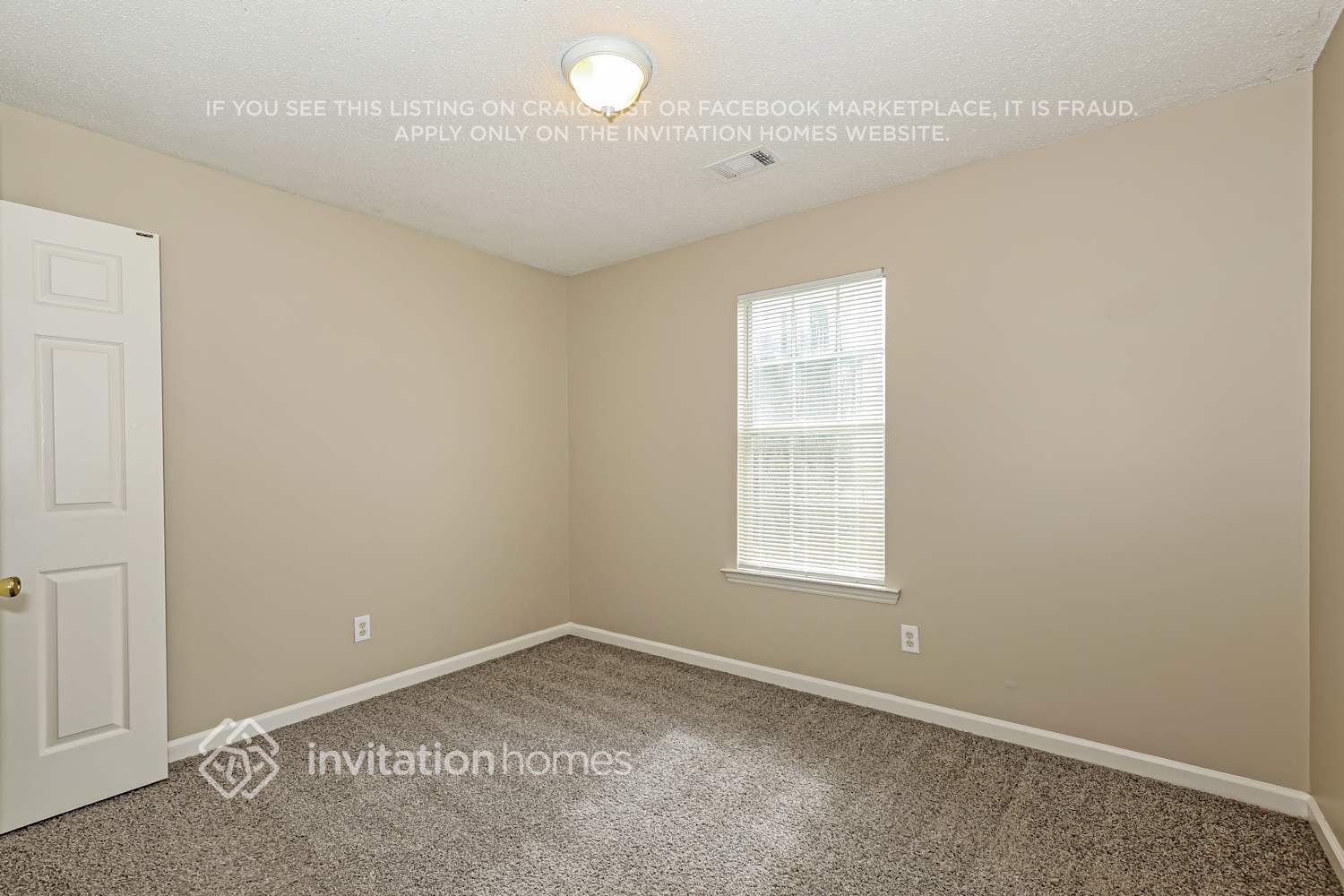 Building Photo - 1406 N Hampton Dr