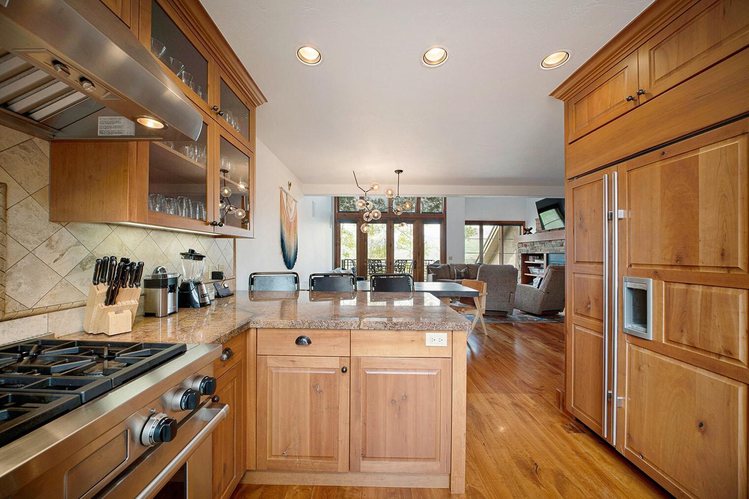 Building Photo - 100 Aspen Ridge Dr