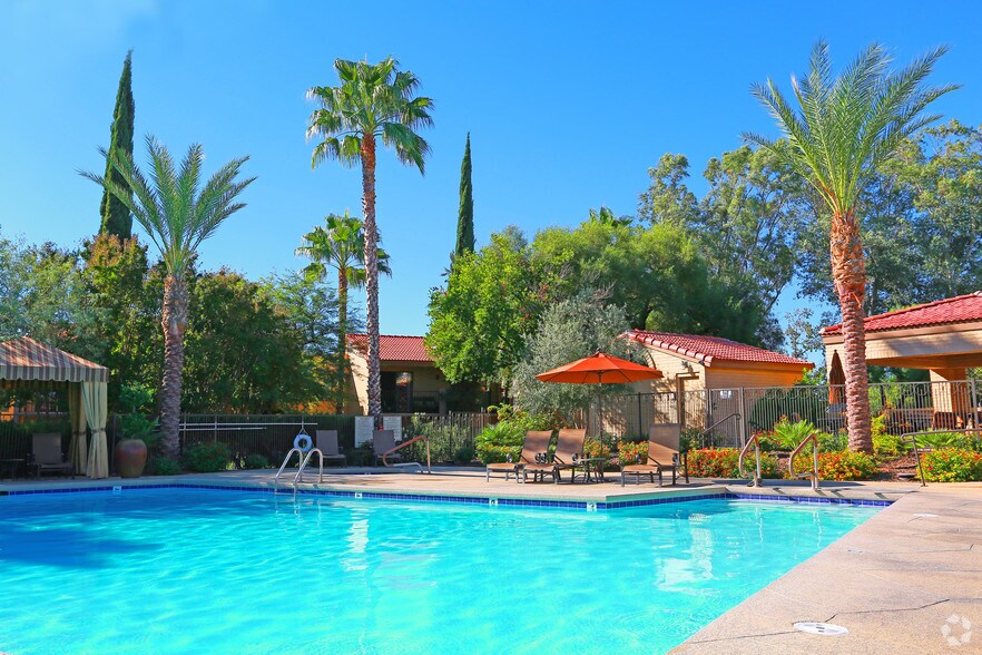 Sonoran Terraces Apartment Homes 7887 N La Cholla Blvd Tucson AZ