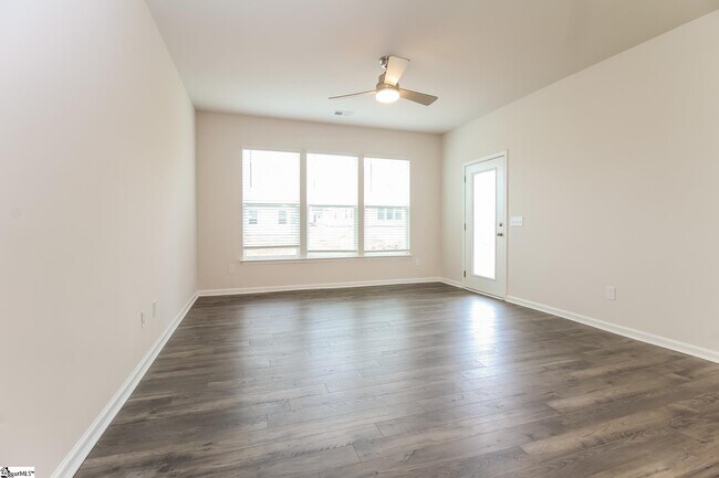 Building Photo - 474 Yoshino Cherry Dr