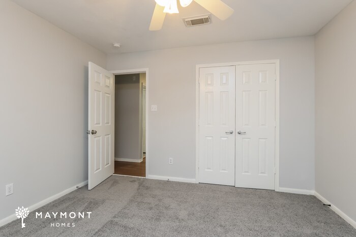 Building Photo - 28615 Hidden Cove Dr