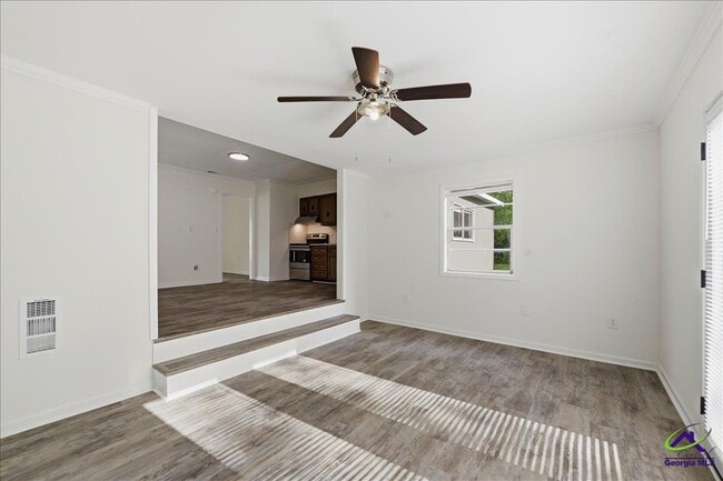 Building Photo - 526 Ochlahatchee Dr