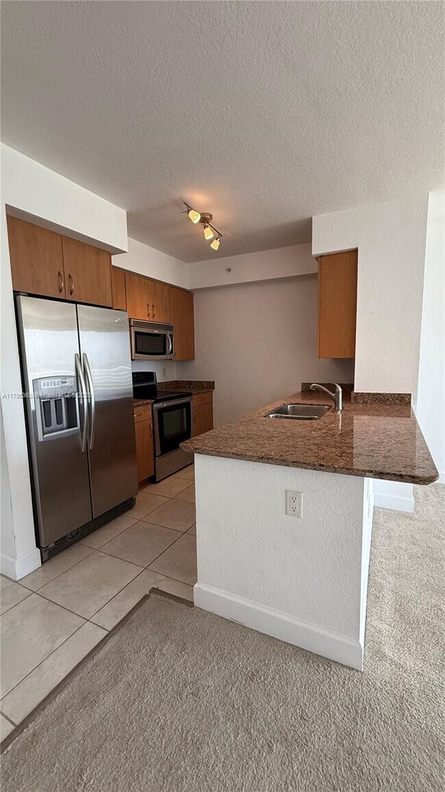 Building Photo - 1830 Radius Dr