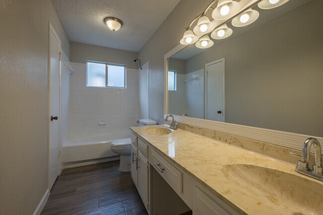 Building Photo - Charming 3-Bedroom, 2-Bath Home in Anderson Mill – Prime Northwest Austin Location!