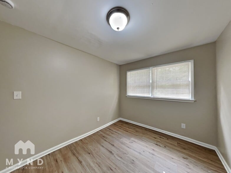 Building Photo - 1568 Pintail Rd